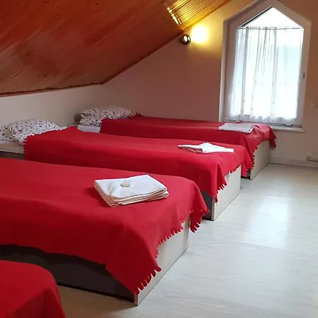 ベッド・アンド・ブレックファスト Pensjon Polska ポズナン