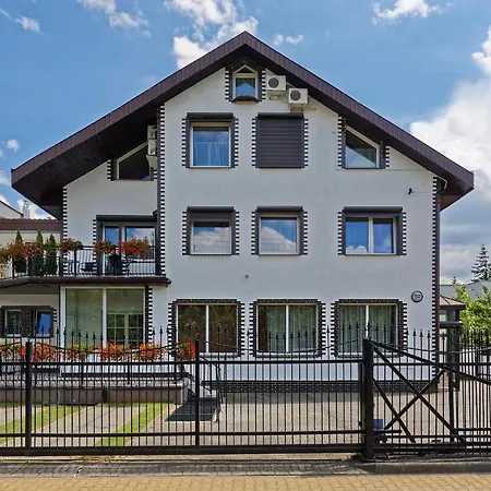 Bed & Breakfast Pensjon Polska Poznań