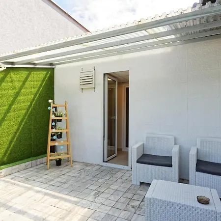 Bed & Breakfast Pensjon Polska 2*